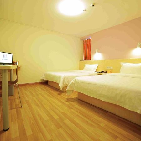 7Days Inn Guangzhou Xinshi Zewnętrze zdjęcie